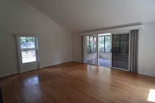 1031 Holly Ln, Glenview, IL 60025 - Photo 9