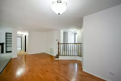 880 Johnstown Lane #B, Wheaton, IL 60189 - Photo 11