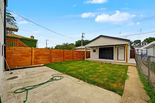 4852 W Melrose St, Chicago, IL 60641 - Photo 33