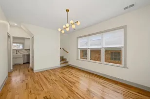 4852 W Melrose St, Chicago, IL 60641 - Photo 9