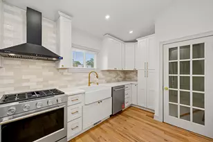 4852 W Melrose St, Chicago, IL 60641 - Photo 13