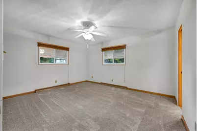 221 Hillside Lane, Bloomington, IL 61701 - Photo 15