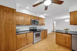 221 Hillside Ln, Bloomington, IL 61701 - Photo 13