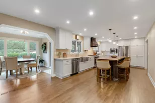 1211 S Grove Ave, Barrington, IL 60010 - Photo 5