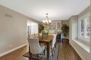 1211 S Grove Ave, Barrington, IL 60010 - Photo 9