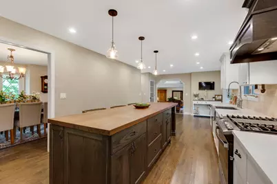 1211 S Grove Avenue, Barrington, IL 60010 - Photo 7