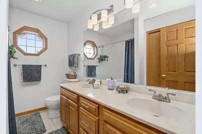 559 Hollyberry Lane, Bourbonnais, IL 60914 - Photo 17