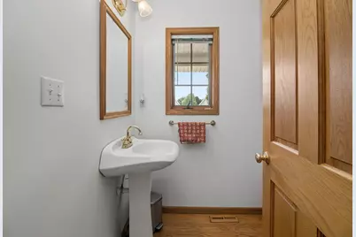 559 Hollyberry Lane, Bourbonnais, IL 60914 - Photo 7