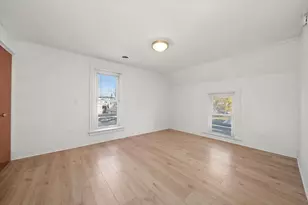 1097 E Merchant St, Kankakee, IL 60901 - Photo 11