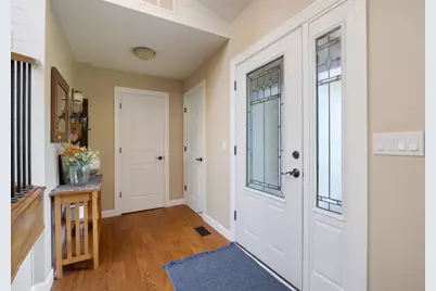 9N859 Channel Court, Elgin, IL 60124 - Photo 3
