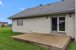 23110 Norma Ln, Harvard, IL 60033 - Photo 23