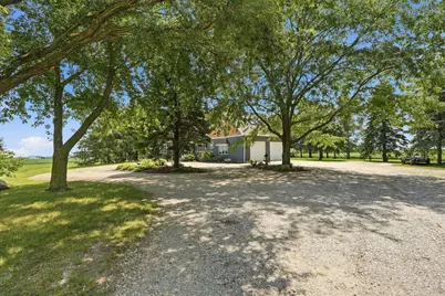 1737 E 1700 North Road, Watseka, IL 60970 - Photo 7