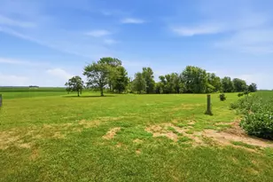 1737 E 1700 North Rd, Watseka, IL 60970 - Photo 67