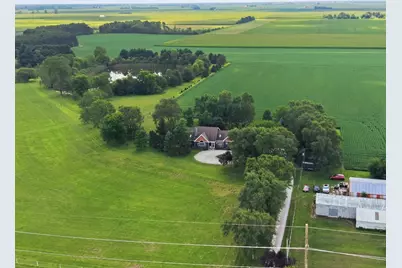 1737 E 1700 North Road, Watseka, IL 60970 - Photo 9