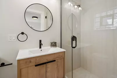 3820 Dobson Street, Skokie, IL 60076 - Photo 13