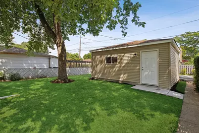 3820 Dobson Street, Skokie, IL 60076 - Photo 23