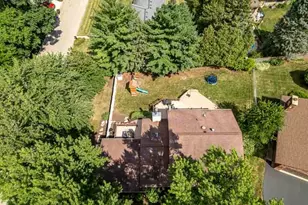 2823 Woodhill Dr, Rockford, IL 61114 - Photo 13