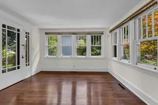511 N Evergreen Ave, Arlington Heights, IL 60004 - Photo 9