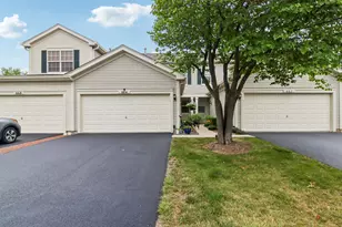664 W Kristina Ln, Round Lake, IL 60073 - Photo 1