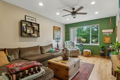 664 W Kristina Lane, Round Lake, IL 60073 - Photo 5