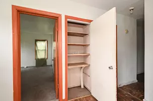 2710 30th St, Zion, IL 60099 - Photo 17