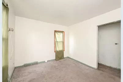 2710 30th Street, Zion, IL 60099 - Photo 11