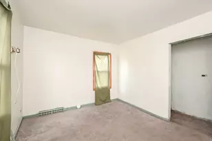 2710 30th St, Zion, IL 60099 - Photo 11