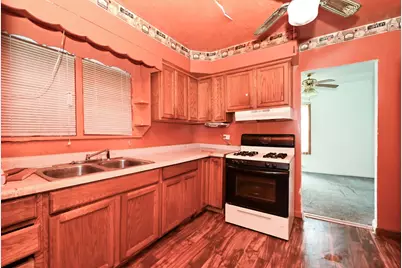2710 30th Street, Zion, IL 60099 - Photo 13