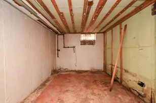 629 S Fulton Ave, Waukegan, IL 60085 - Photo 15
