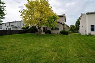 1401 Ballyshannon Dr, Bloomington, IL 61704 - Photo 23
