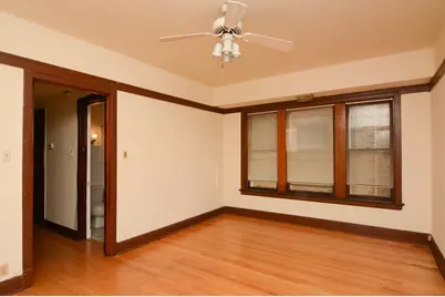 1309 W Newport Avenue #2, Chicago, IL 60657 - Photo 5