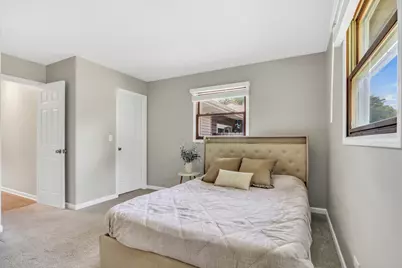 537 Lincoln Avenue, Grayslake, IL 60030 - Photo 11