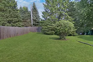 537 Lincoln Ave, Grayslake, IL 60030 - Photo 21