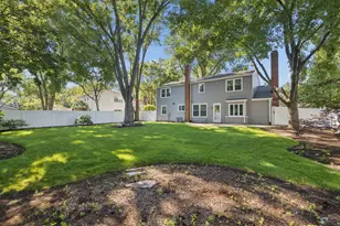 1249 Stonegate Rd, Naperville, IL 60540 - Photo 5