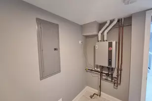 309 S 8th Ave, Maywood, IL 60153 - Photo 19