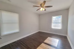 309 S 8th Ave, Maywood, IL 60153 - Photo 9