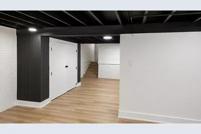 943 E 164th Court, South Holland, IL 60473 - Photo 15