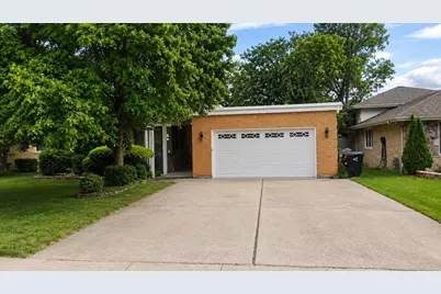 943 E 164th Court, South Holland, IL 60473 - Photo 1