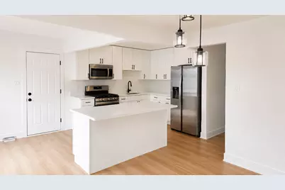 943 E 164th Court, South Holland, IL 60473 - Photo 5