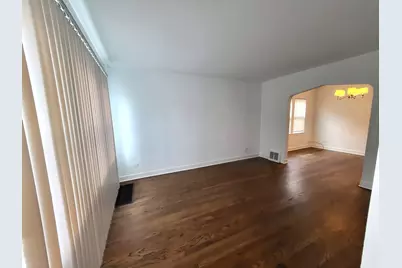 5655 S Normandy Avenue, Chicago, IL 60638 - Photo 7