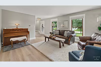 3220 W Lorient Drive, McHenry, IL 60050 - Photo 5