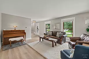 3220 W Lorient Dr, McHenry, IL 60050 - Photo 5