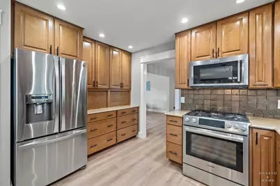 3220 W Lorient Drive, McHenry, IL 60050 - Photo 7