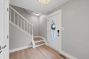 3220 W Lorient Dr, McHenry, IL 60050 - Photo 3