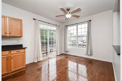 35 Thomas Court, Grayslake, IL 60030 - Photo 7