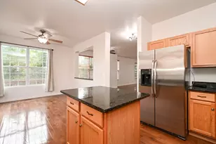 35 Thomas Ct, Grayslake, IL 60030 - Photo 11