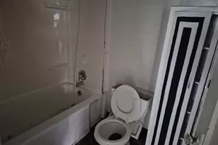 726 E Grand Lake Blvd, West Chicago, IL 60185 - Photo 7