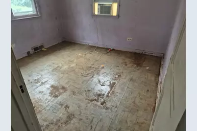 726 E Grand Lake Boulevard, West Chicago, IL 60185 - Photo 11