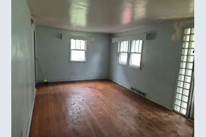 726 E Grand Lake Boulevard, West Chicago, IL 60185 - Photo 13