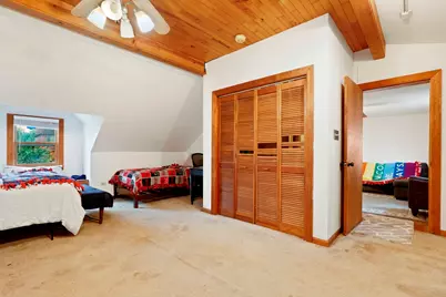 8612 Meade Avenue, Burbank, IL 60459 - Photo 15